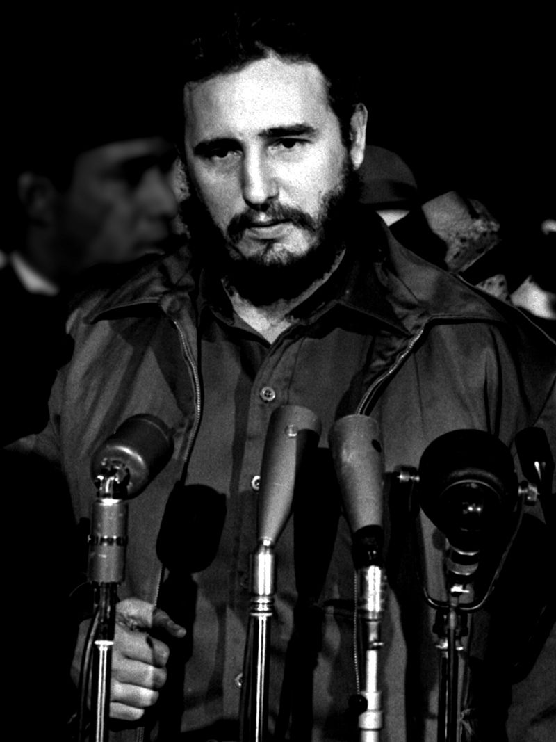 https___upload.wikimedia.org_wikipedia_commons_thumb_4_4d_Fidel_Castro_in_Washington.jpg_800px-Fidel_Castro_in_Washington.jpg