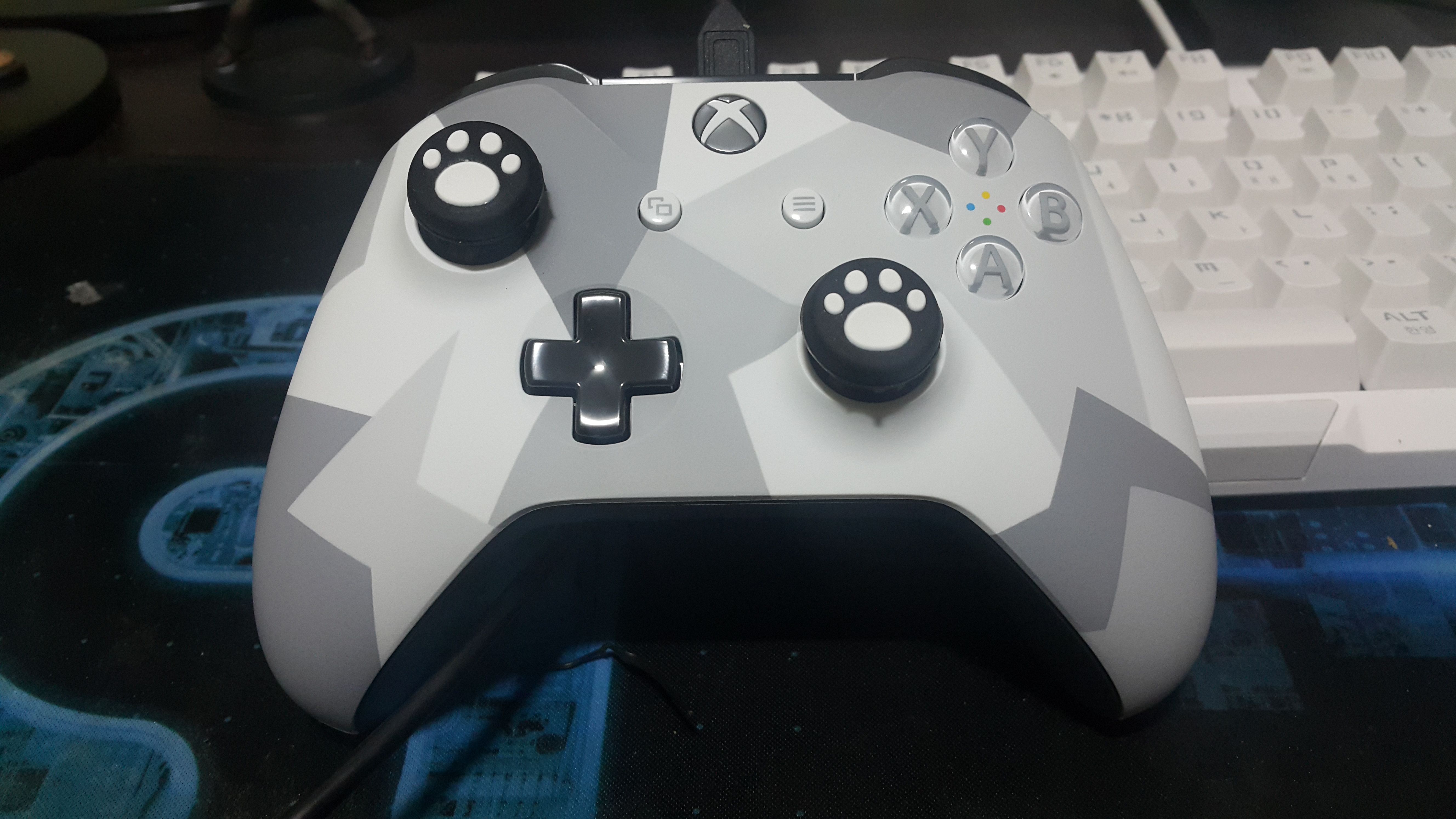 20170311_010008.jpg : Xbox 블투 패드를 질렀습니다!!