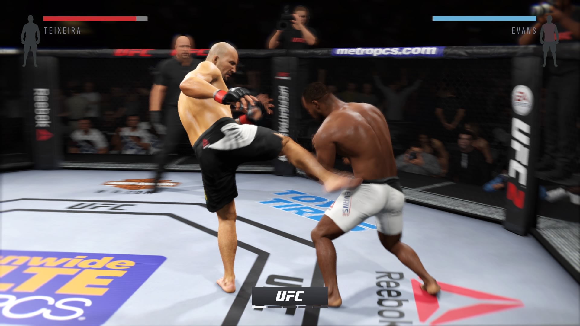 EA SPORTS™ UFC® 2_20160416212235.jpg