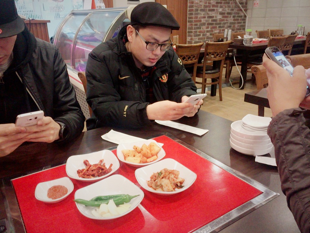 image.jpeg : 남자들끼리만 있을때 흔한 상황